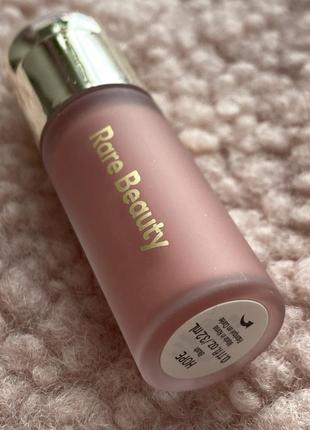 Жидкие стойкие пигментированные кремовые нежные розовые румяна rare beauty soft pinch liquid blush hope