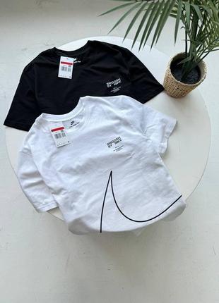 Футболка nike swoosh