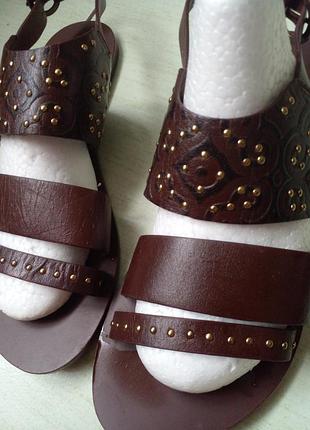 Кожаные сандаои 38р
