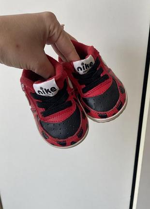 Кросівки nike