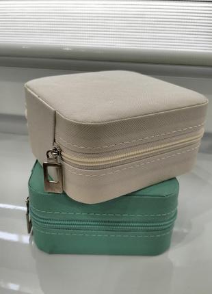 Компактна маленька скринька для прикрас, органайзер, коробочка, шкатулка, футляр