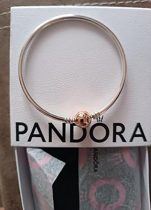 Срібний браслет з позолоченою застібкою pandora