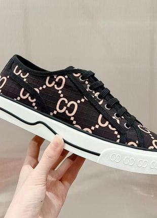 Чоловічі кеди кросівки брендові