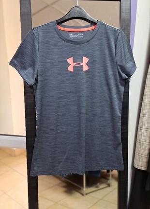 Футболка от under armour