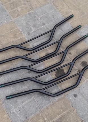 Кермо на мотоцикл, моторуль 22 мм, кермо на мото 22 мм