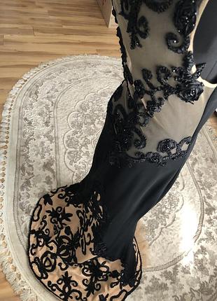 Очень красивое платье вечернее