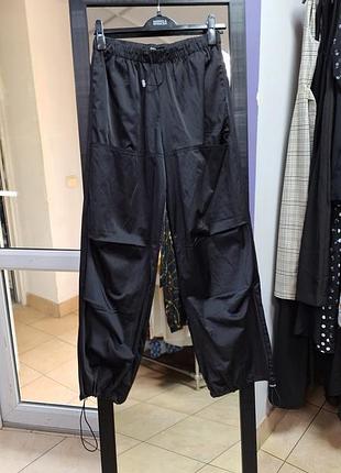 Современные брюки от zara