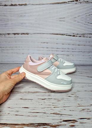 Кросівки для дівчат w.niko