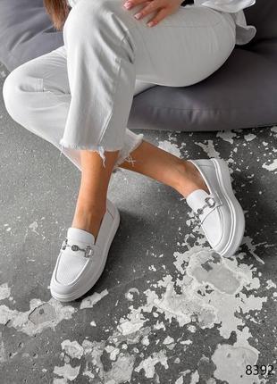 Женские лоферы