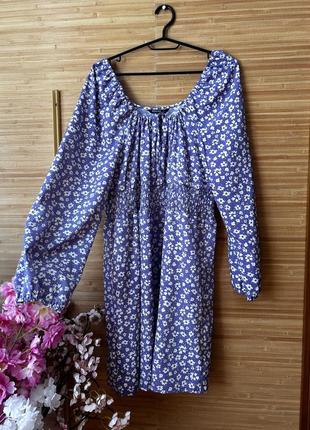 Легкое платье