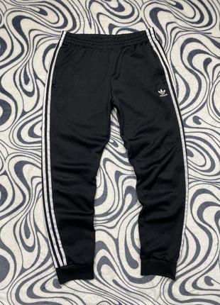 Спортивные штаны free adidas