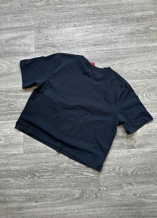 Стильная спортивная укороченная футболка кроп топ с разрезами nike 36/s9 фото
