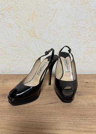Чорні лакові туфлі jimmy choo