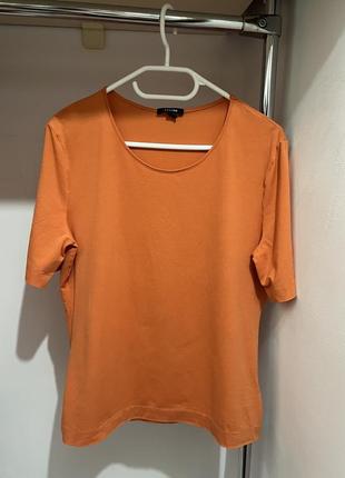 Футболка escada