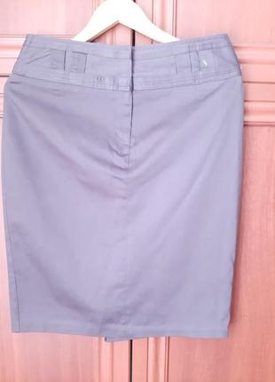 Приталенная юбка с интересными заштрипками 2