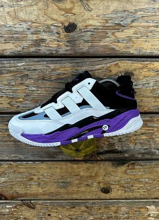 Кроссовки adidas 3