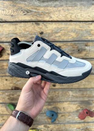 Кроссовки adidas
