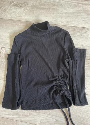 Топ с длинным рукавом