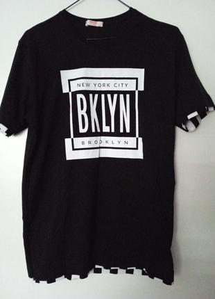 Футболка