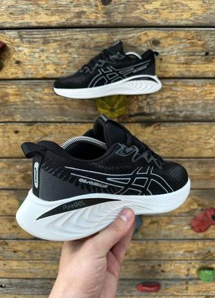 Кроссовки asics 6