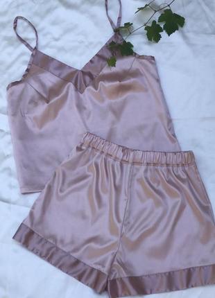 Пижама с шортами