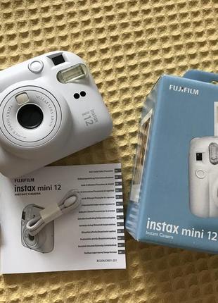 Камера моментальной печати fujifilm instax mini 12 white + пленка 10 шт
