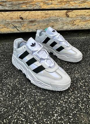 Кроссовки adidas 9