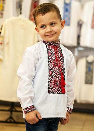 Хлопчача вишиванка класична червона