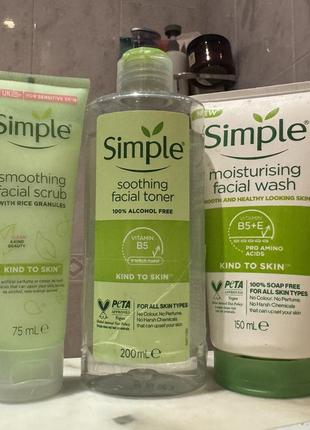 Набор уходовой косметики simple всего за 200 грн