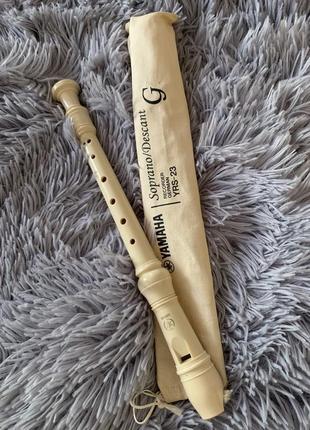Блокфлейта yamaha yrs-23