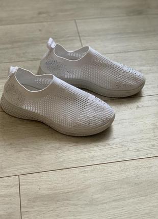 Женские мокасины