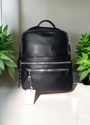 Рюкзак 🎒