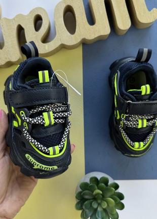 Дитячі кросівки для хлопчика