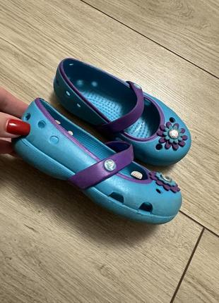 Детские сандалии crocs туфли