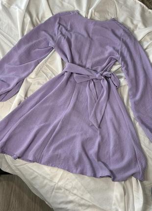 Дуже красиве плаття на завʼязці у бузковому кольорі
