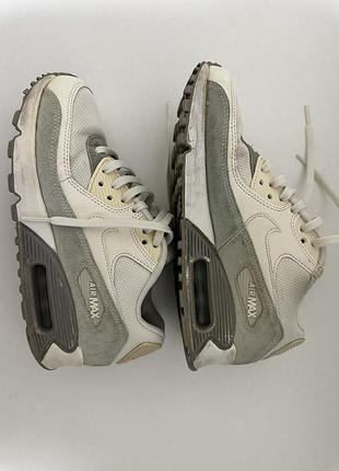 Оригінальні кросівки nike air max