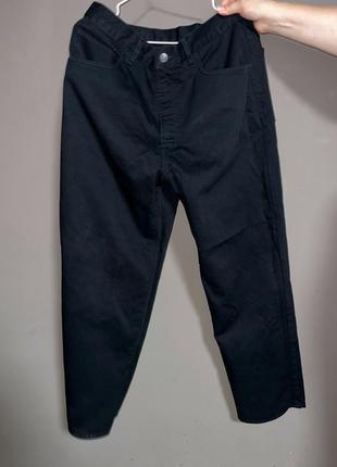 Джинсы мужские