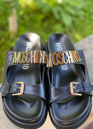 Шлепанцы moschino