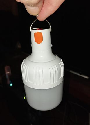 Лампа портативная мощная. 60w. несколько режимов. ёмкий аккумулятор.