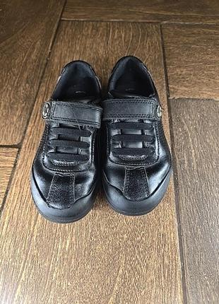 Кожані кросівки!