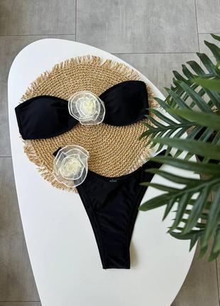 Жіночий купальник з розами