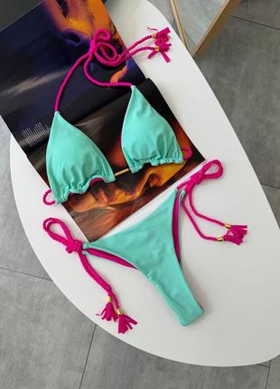 Яркий женский купальник