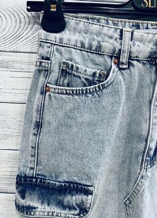 Юбка джинсовая голубая короткая с карманами карго4 фото