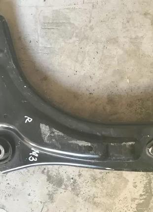 Бу рычаг правый renault megane 3, fluence, scenic 3, 545009207r, опора и сайлентблоки под замену.