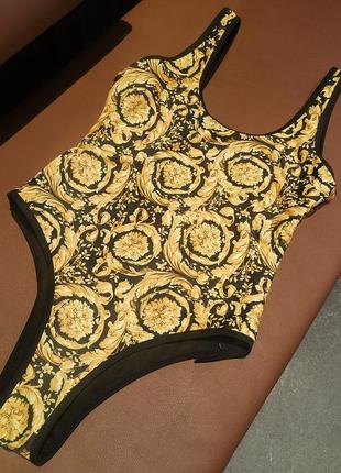 Купальник в стилі versace