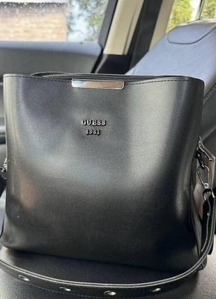 Сумка на плече стиль guess чорна, якісна сумочка для дівчат гесс женская сумка жіноча