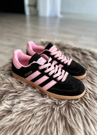 Женские кроссовки adidas special