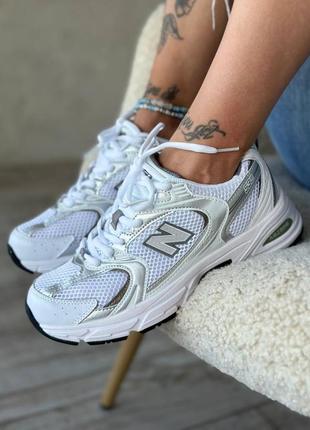 Женские кроссовки new balance white now