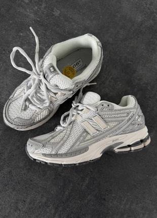 New balance 996 womens grey best sale