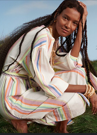 Дизайнерська розкішна сукня